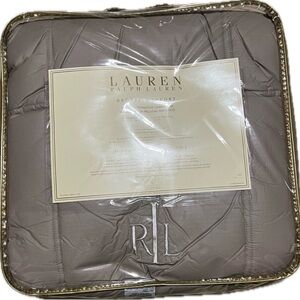 NEW Ralph Lauren Bronze Comfort Twin XL
Down Alternative Cotton Comforter Tan